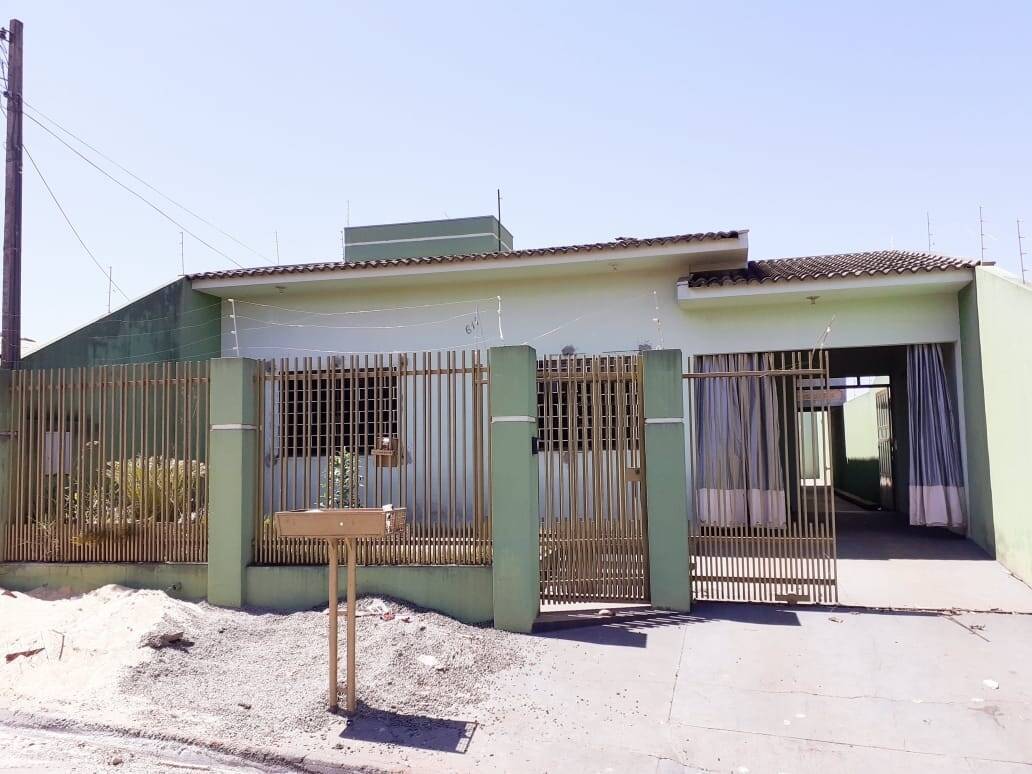 #56 - Casa para Venda em Arapongas - PR