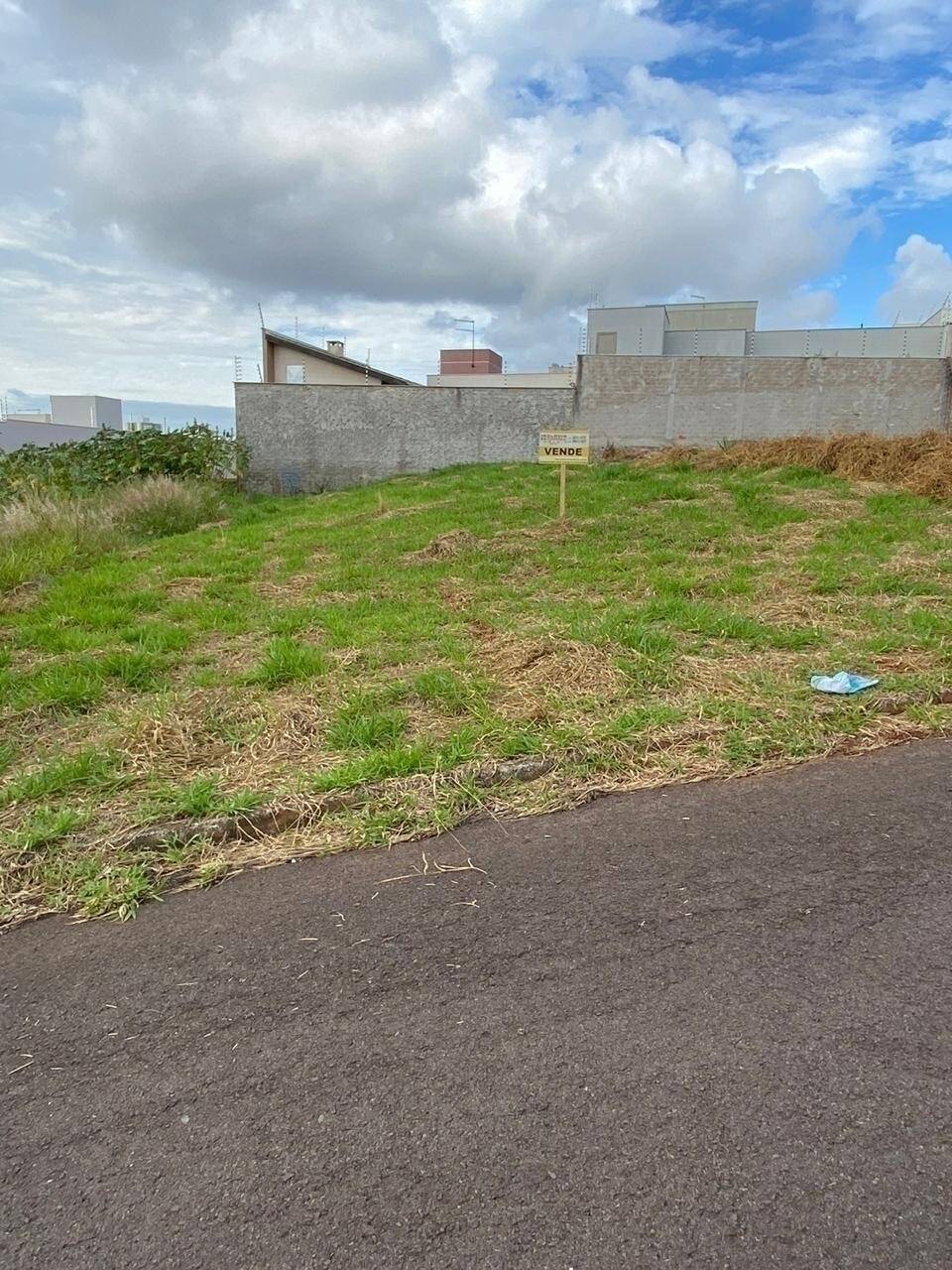 #112 - Terreno para Venda em Arapongas - PR