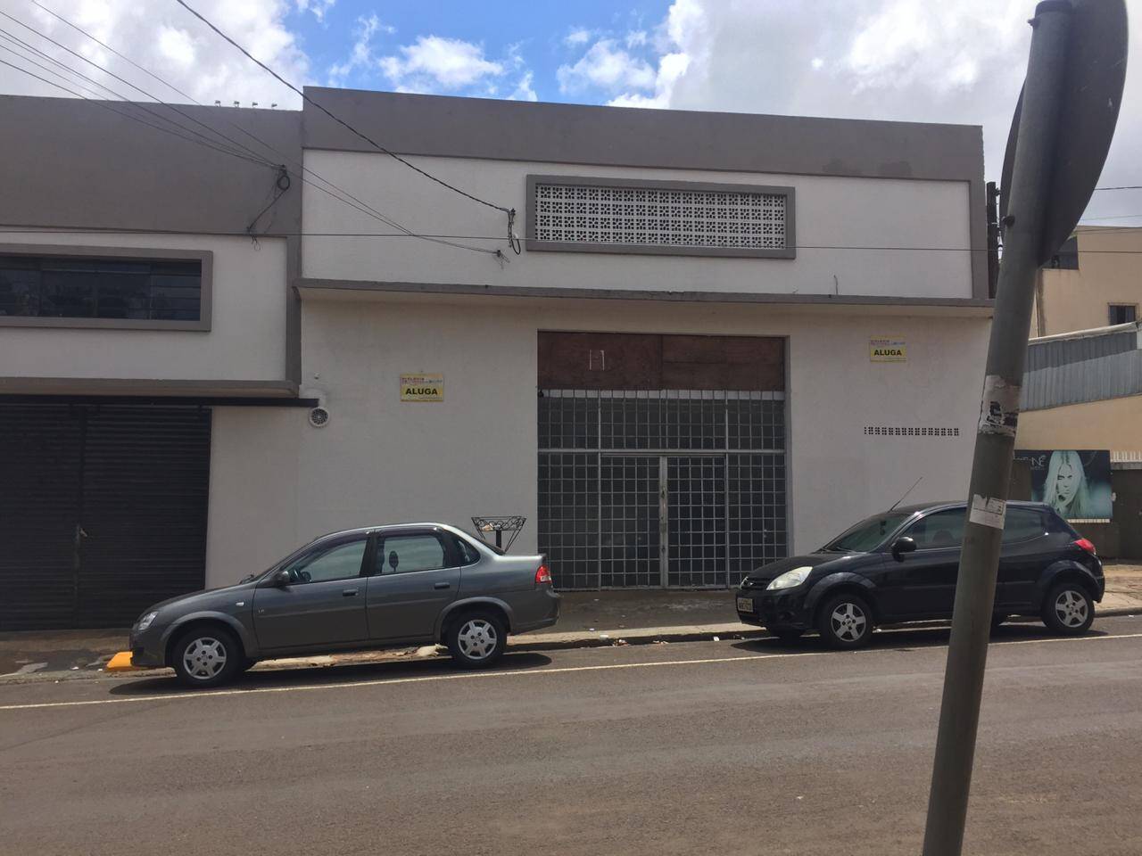 #198 - Barracão para Locação em Arapongas - PR