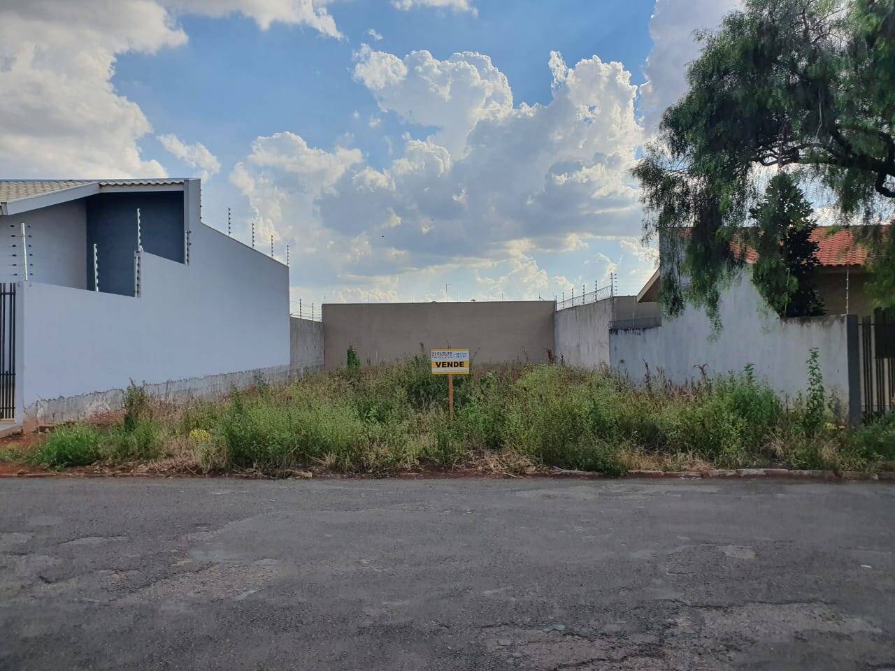 #181 - Terreno para Venda em Arapongas - PR