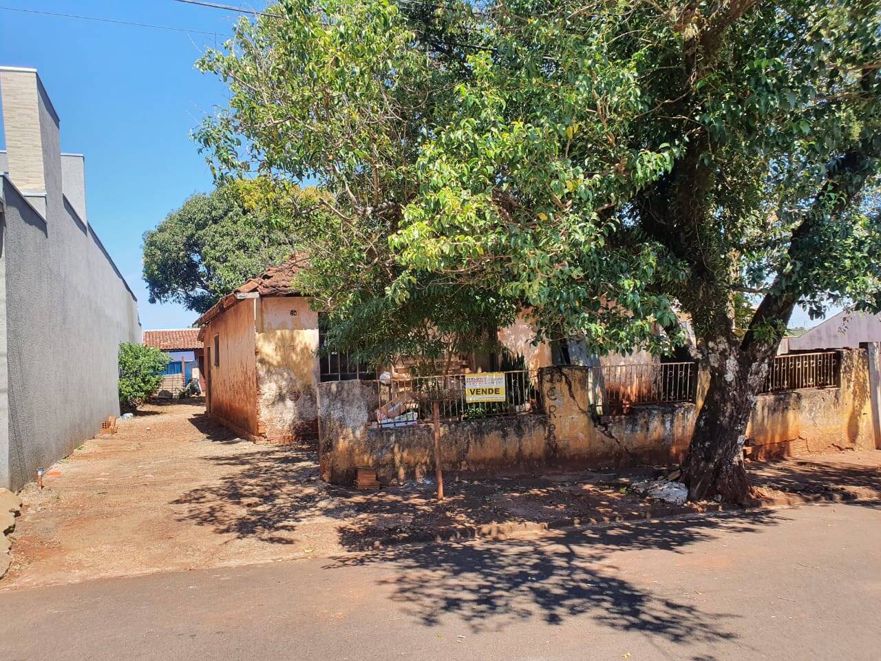 #208 - Casa para Venda em Arapongas - PR