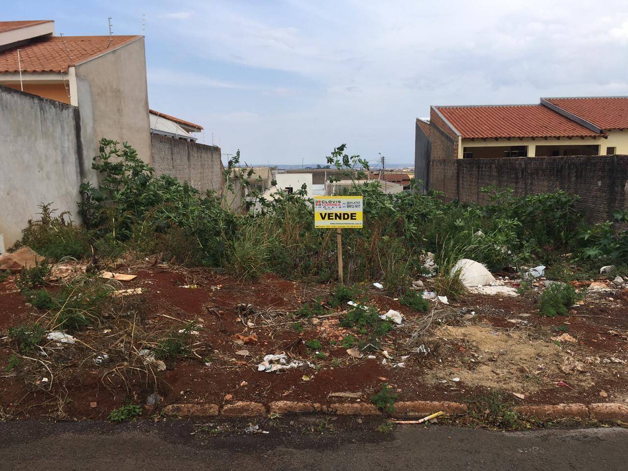 #245 - Terreno para Venda em Arapongas - PR