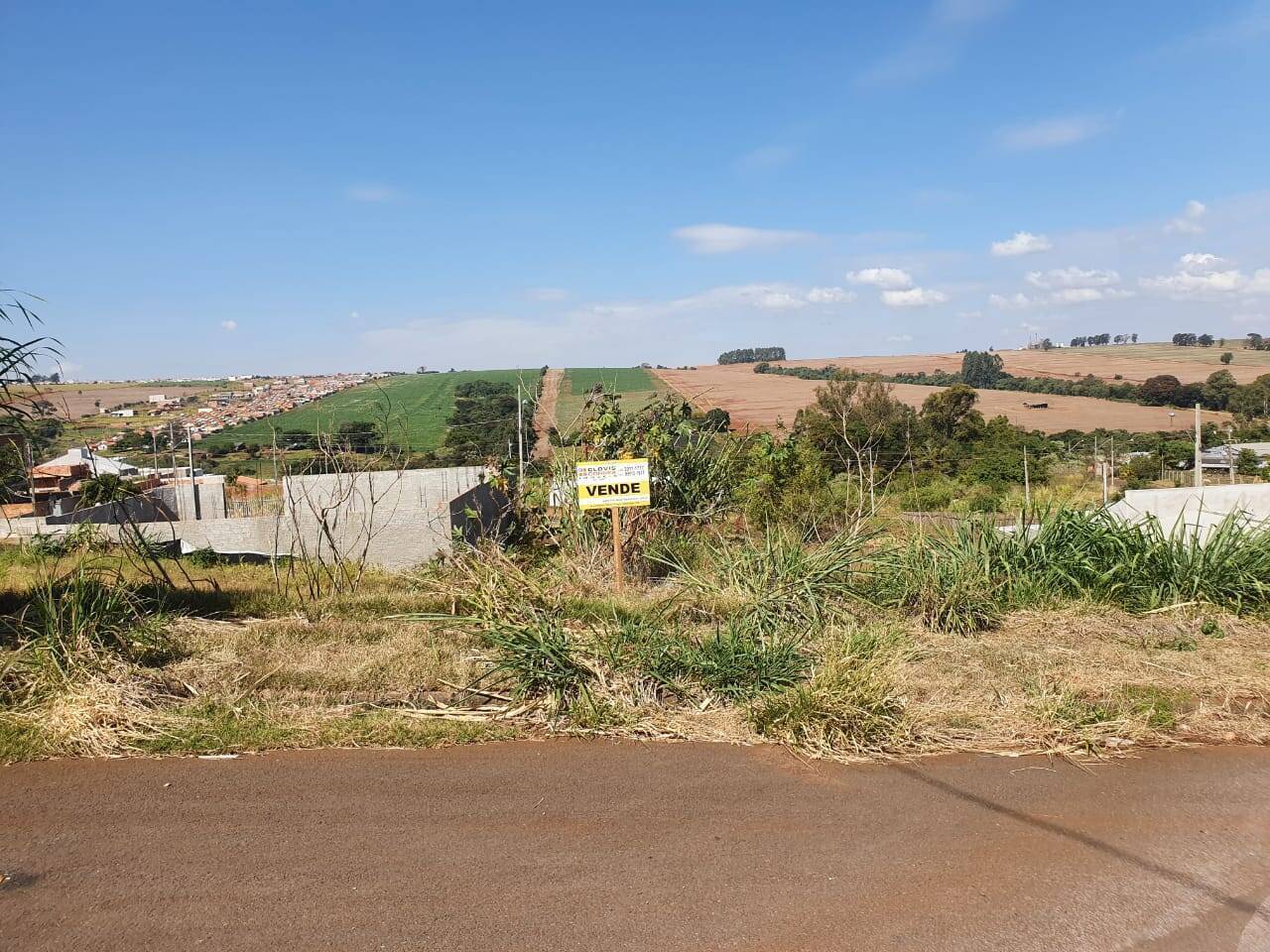 #239 - Terreno para Venda em Arapongas - PR
