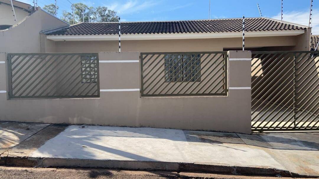 #388 - Casa para Venda em Arapongas - PR