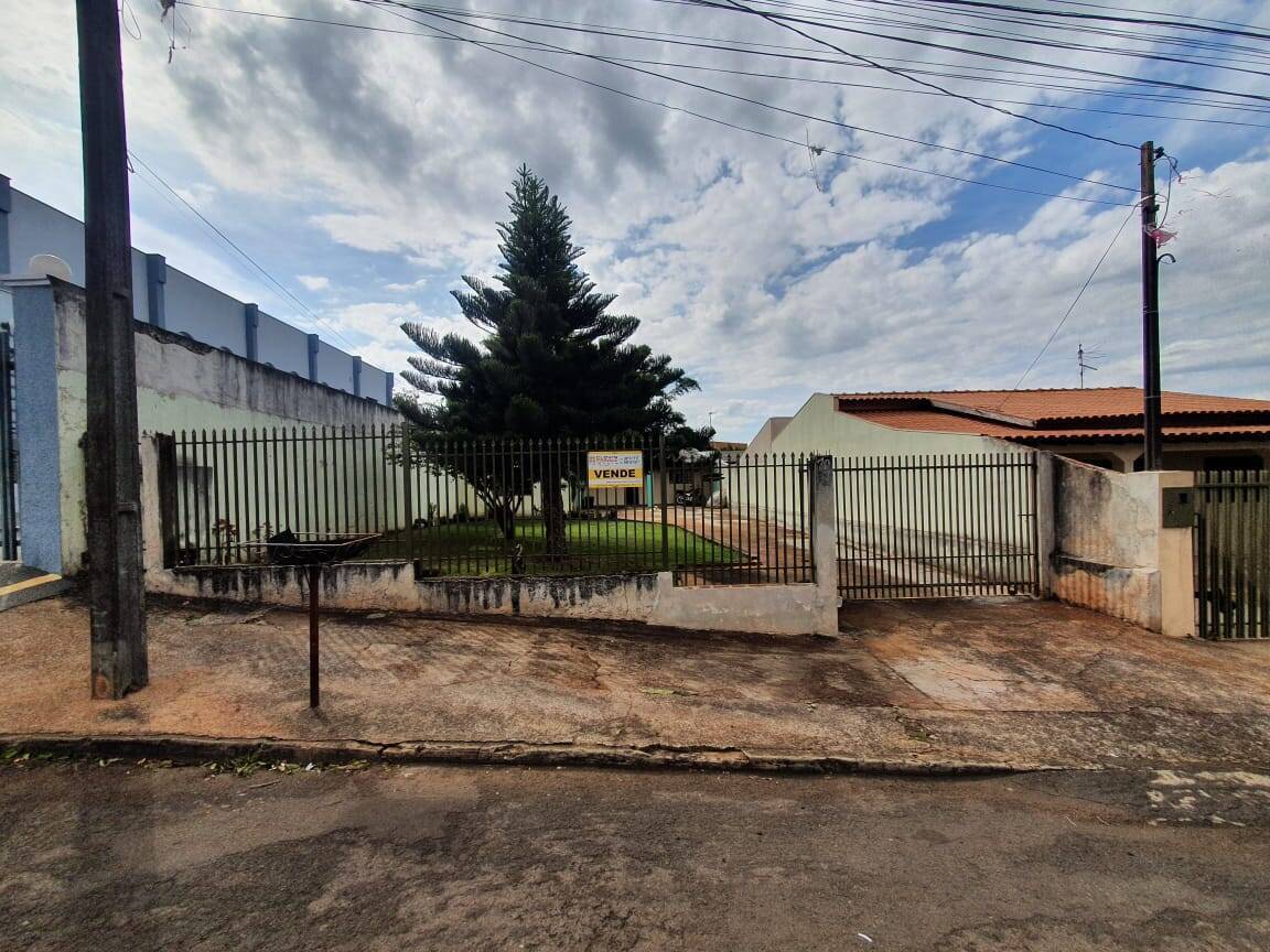#437 - Casa para Venda em Arapongas - PR