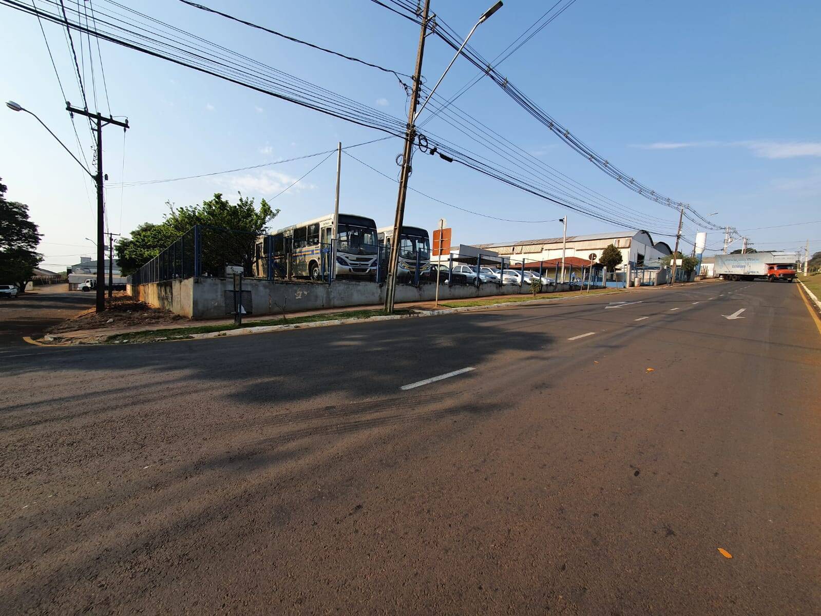 #556 - Sala para Venda em Arapongas - PR