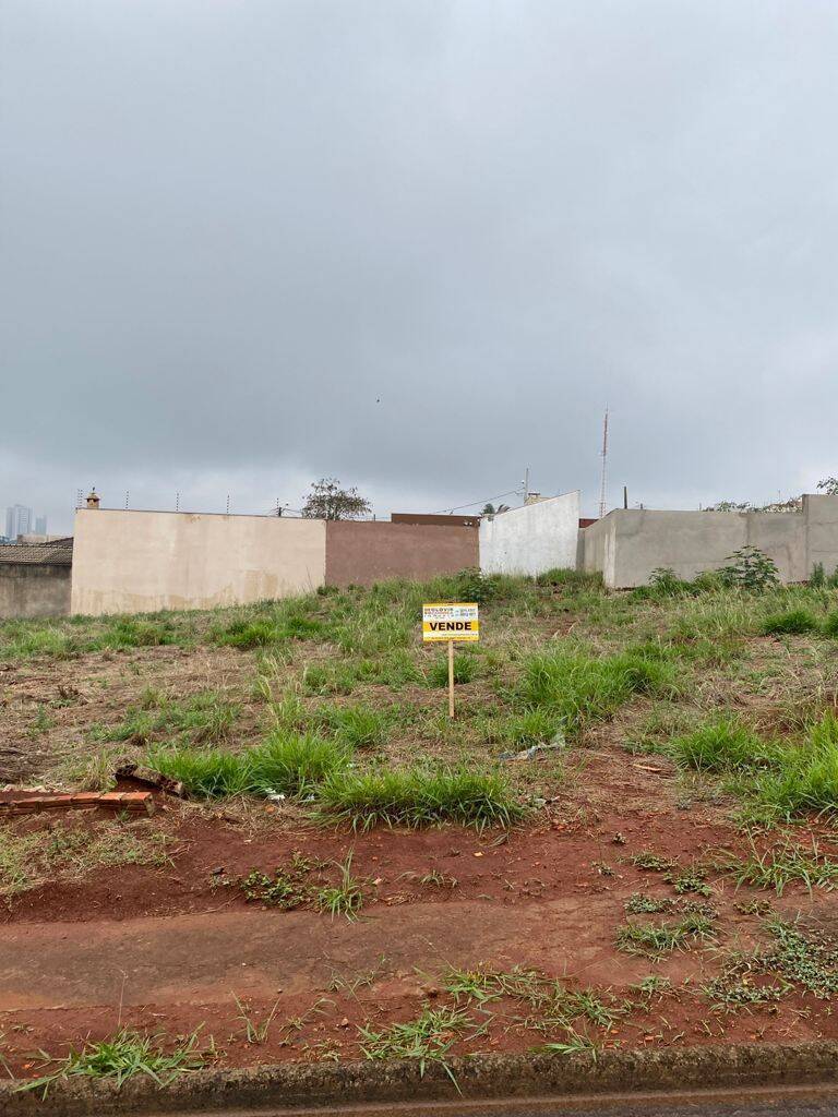 #614 - Terreno para Venda em Arapongas - PR