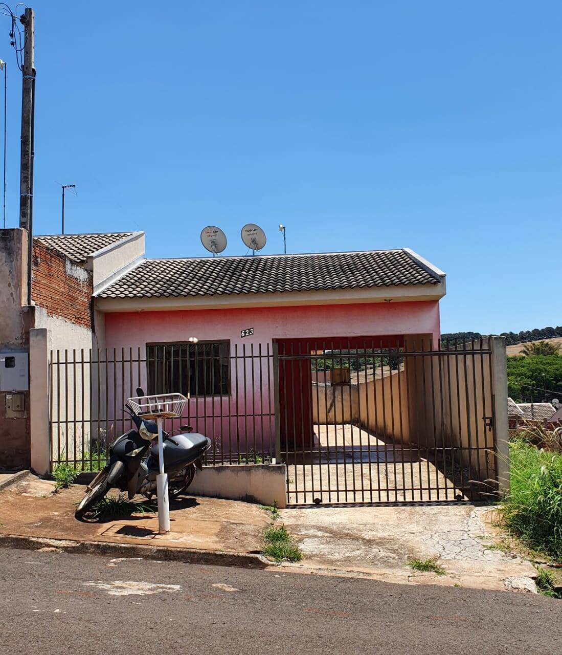 #691 - Casa para Venda em Arapongas - PR