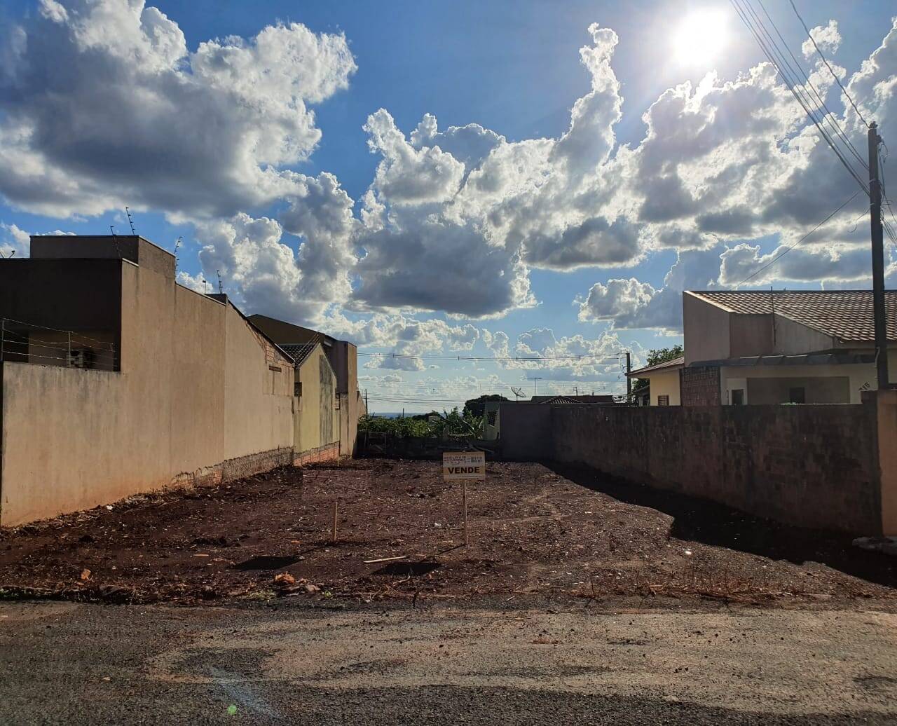 #721 - Terreno para Venda em Arapongas - PR