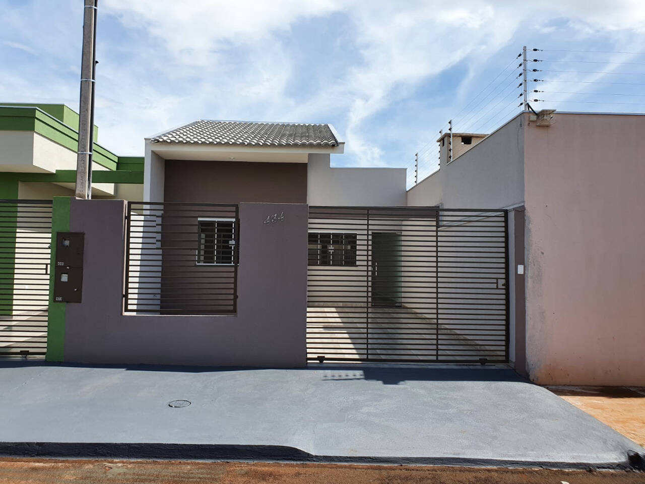 #861 - Casa para Venda em Arapongas - PR