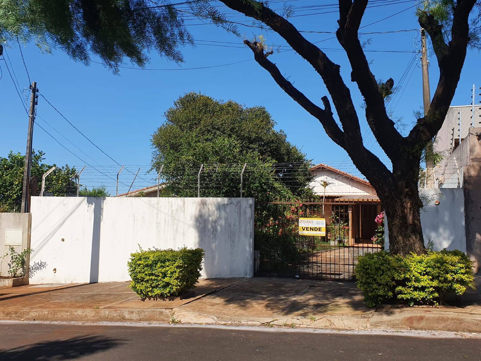 #879 - Casa para Venda em Arapongas - PR
