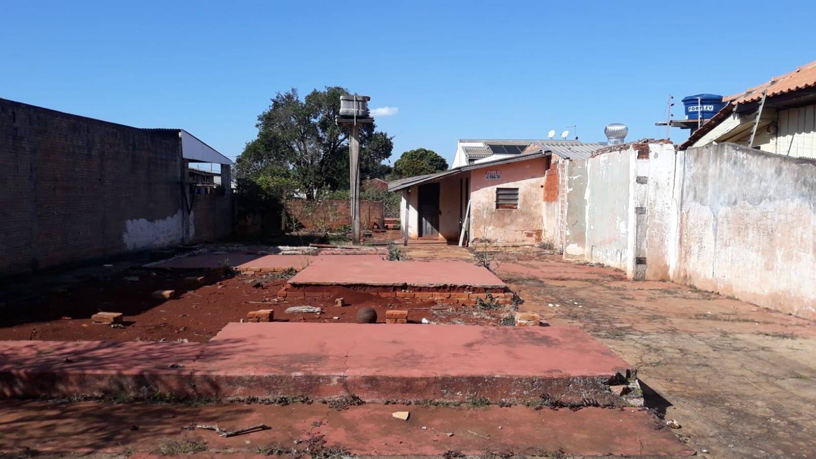 #902 - Terreno para Venda em Arapongas - PR