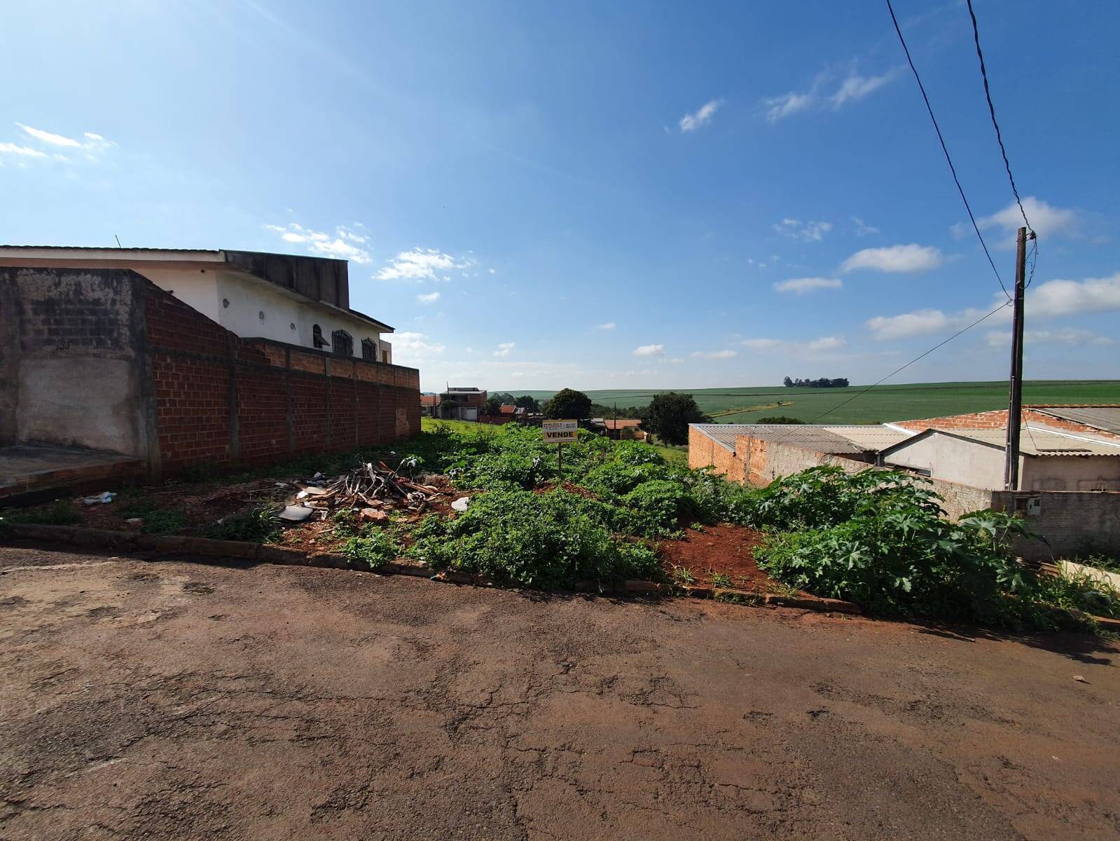 #928 - Terreno para Venda em Arapongas - PR