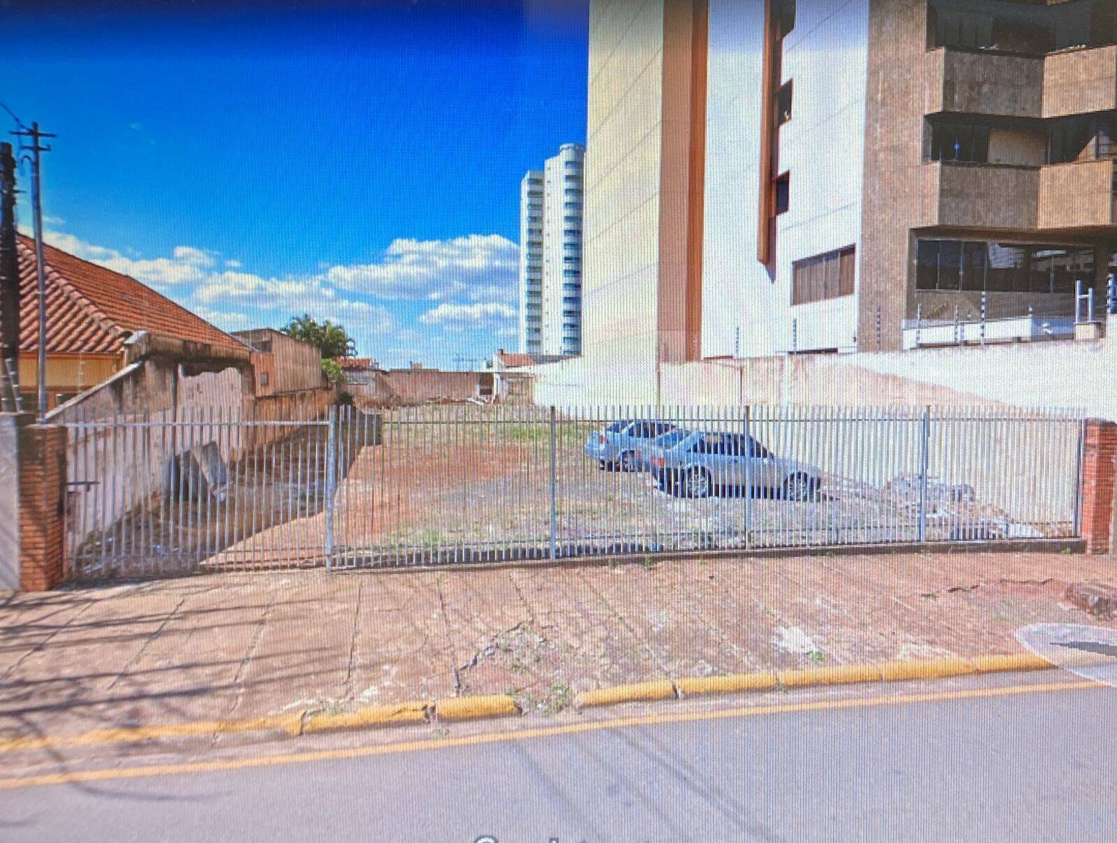 #961 - Terreno para Venda em Arapongas - PR