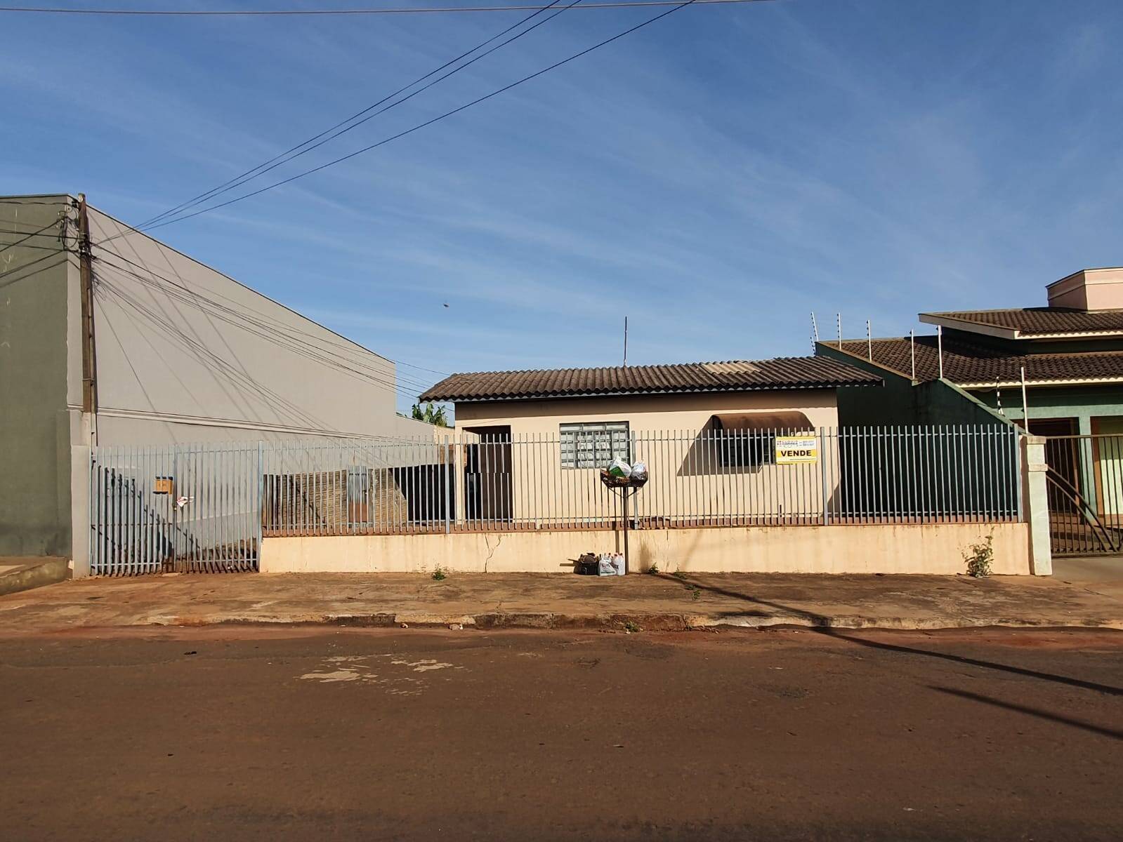 #967 - Casa para Venda em Arapongas - PR