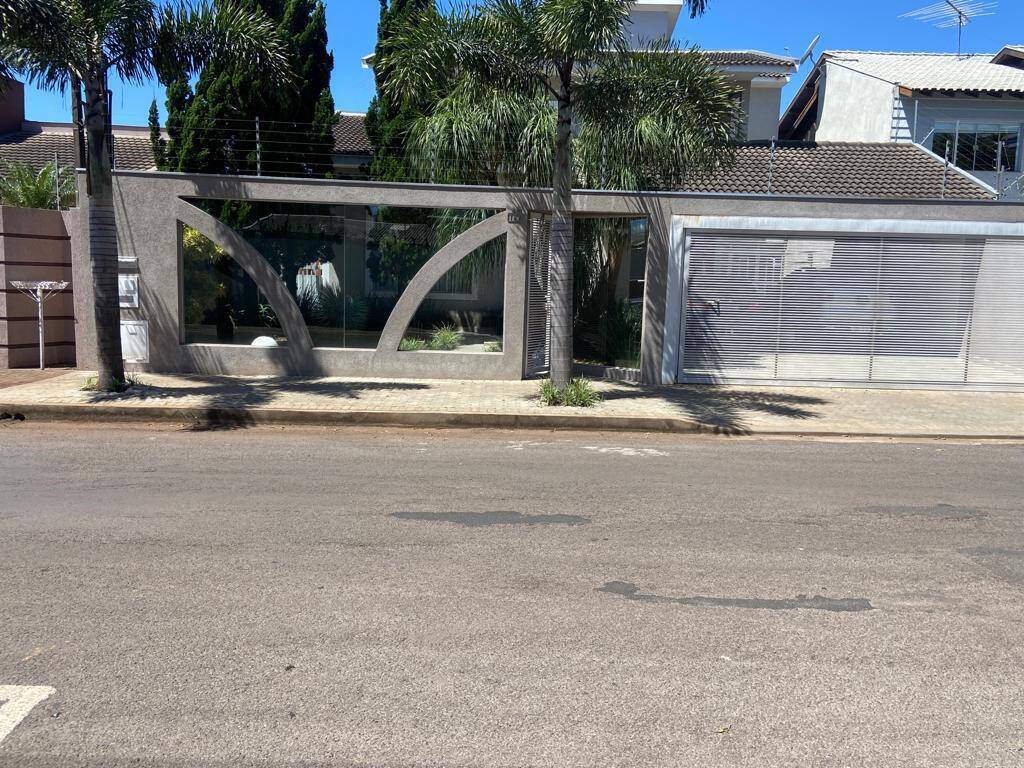 #1032 - Casa para Venda em Arapongas - PR