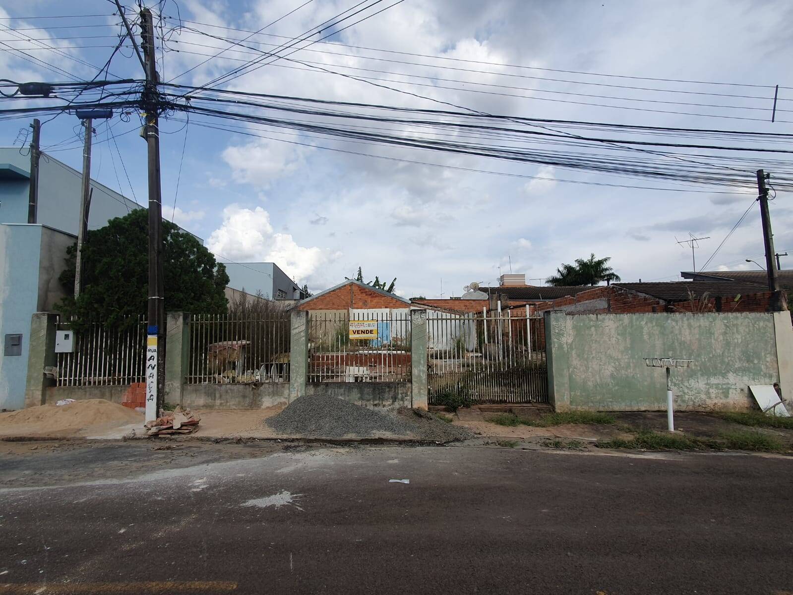 #1083 - Terreno para Venda em Arapongas - PR