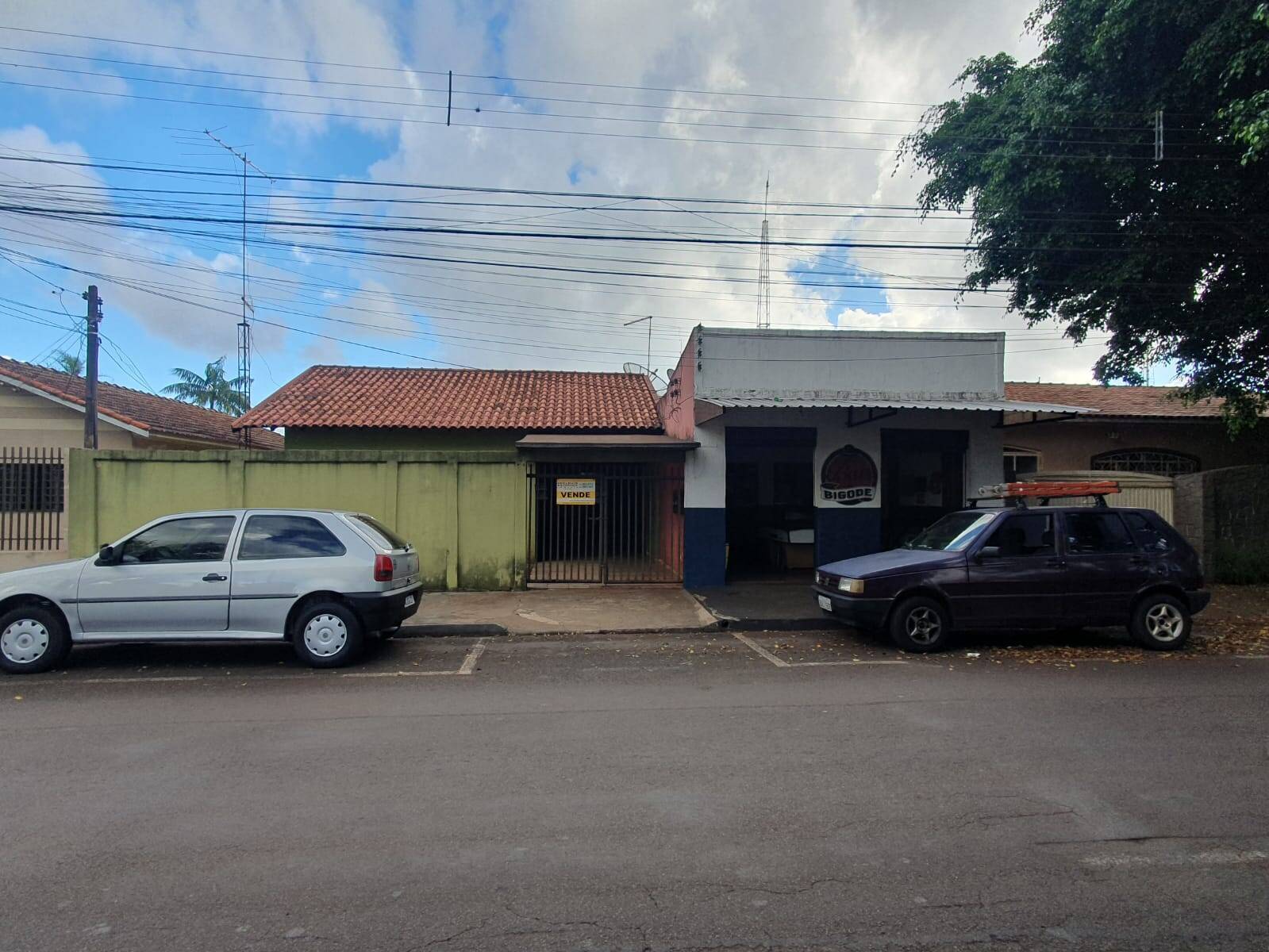 #1097 - Casa para Venda em Arapongas - PR