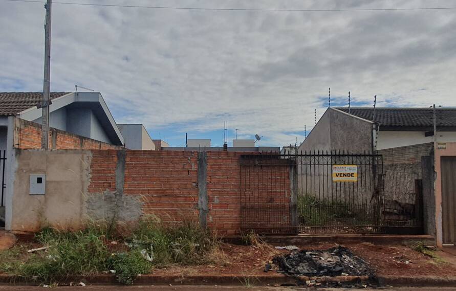 #1106 - Terreno para Venda em Arapongas - PR