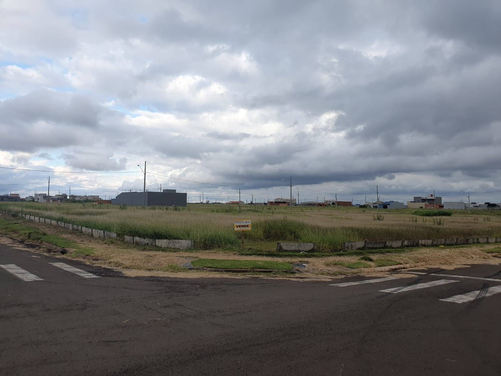 #1107 - Terreno para Venda em Arapongas - PR