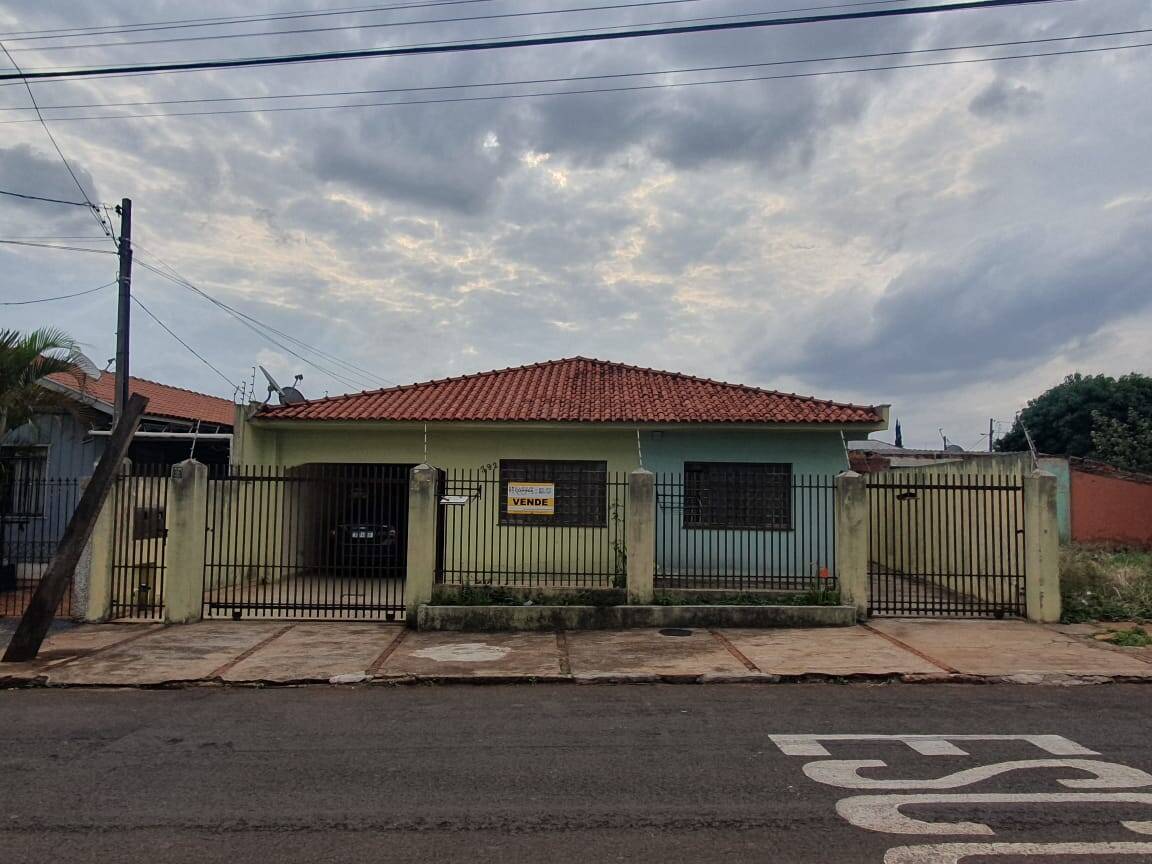 #1181 - Casa para Venda em Arapongas - PR