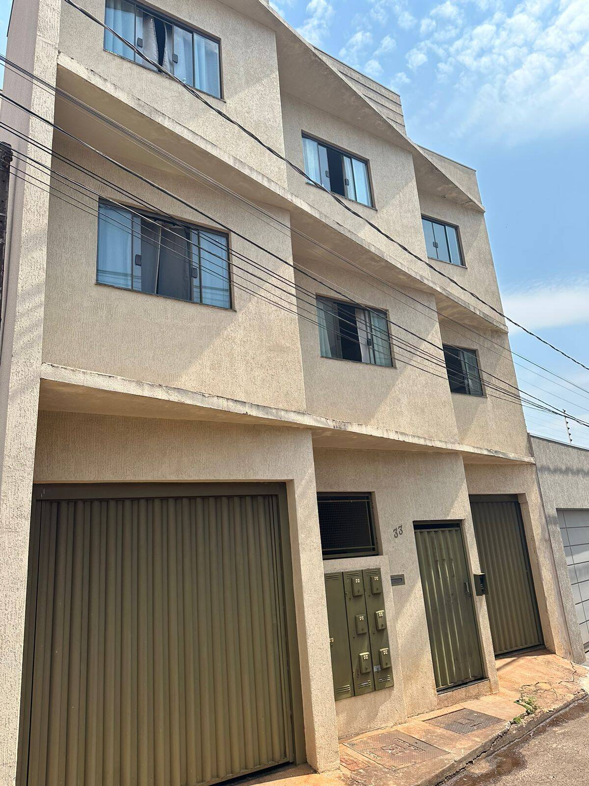 #1222 - Apartamento para Locação em Arapongas - PR