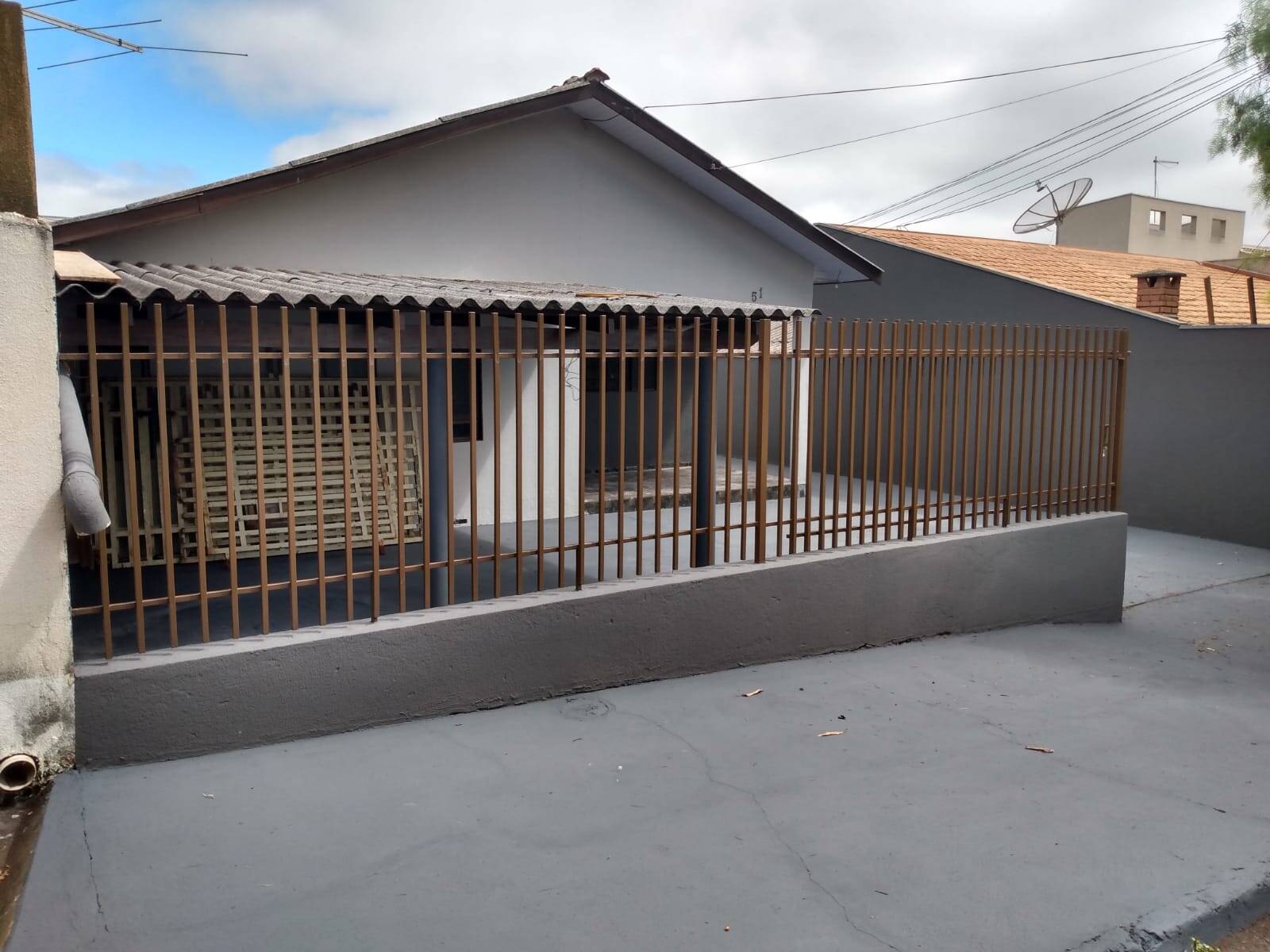#1229 - Casa para Venda em Arapongas - PR