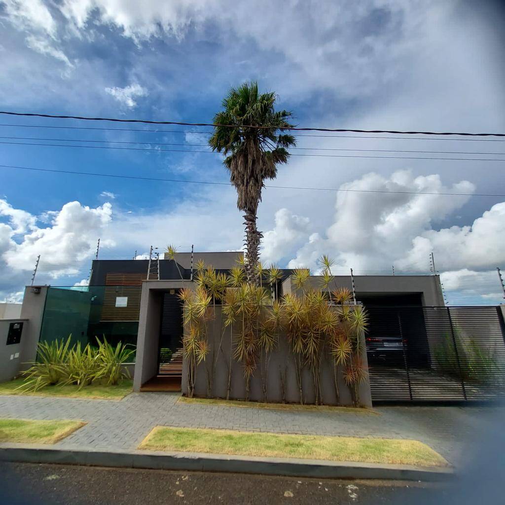 #1360 - Casa para Venda em Arapongas - PR