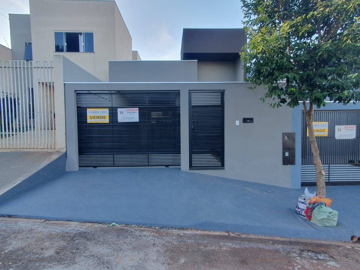 #1304 - Casa para Venda em Arapongas - PR