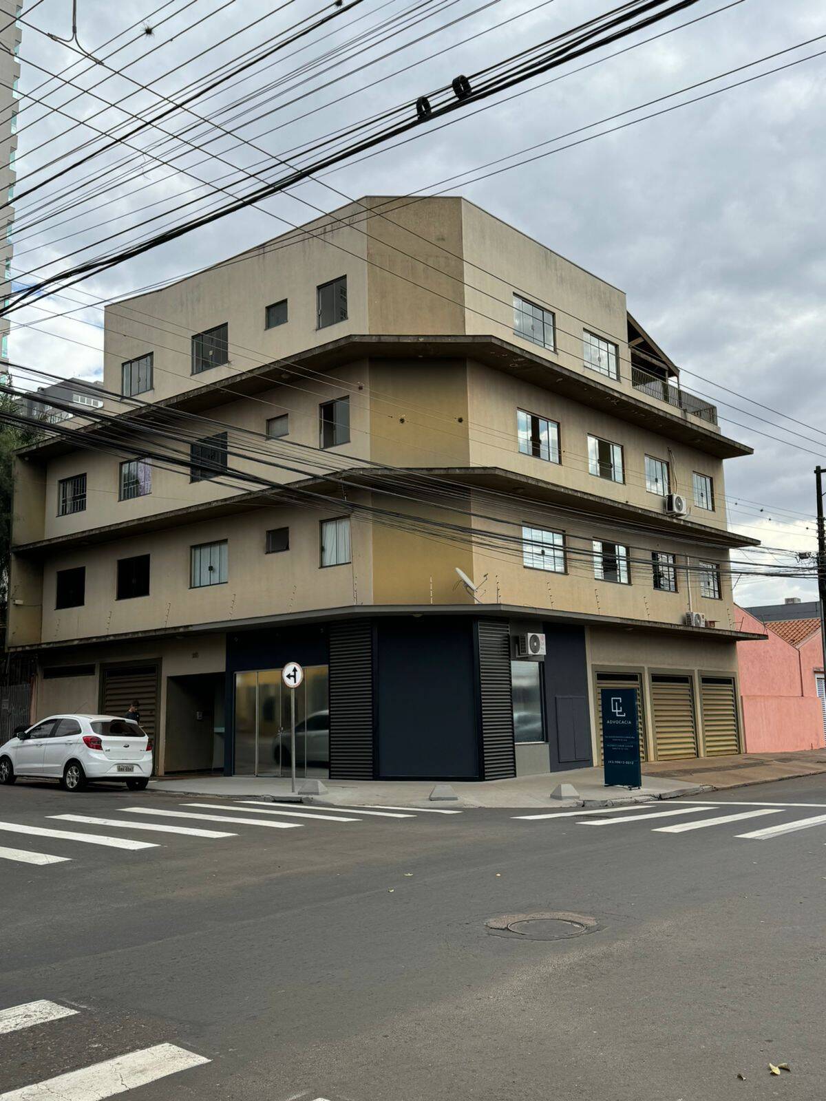 #1402 - Apartamento para Locação em Arapongas - PR
