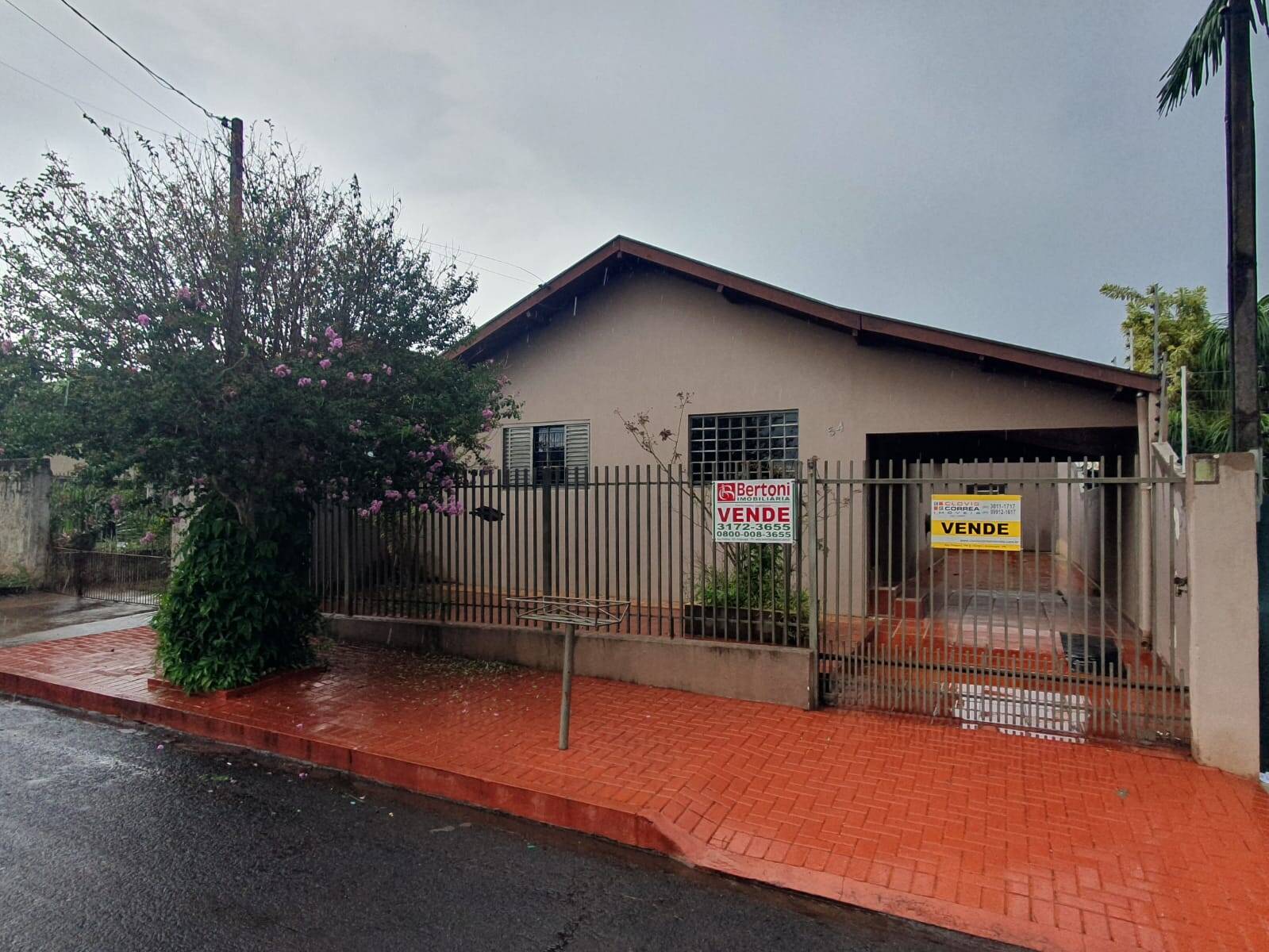 #1465 - Casa para Venda em Arapongas - PR