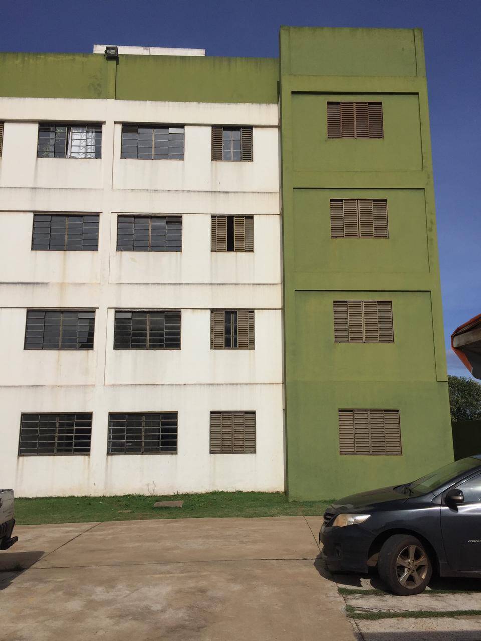 #1491 - Apartamento para Venda em Arapongas - PR