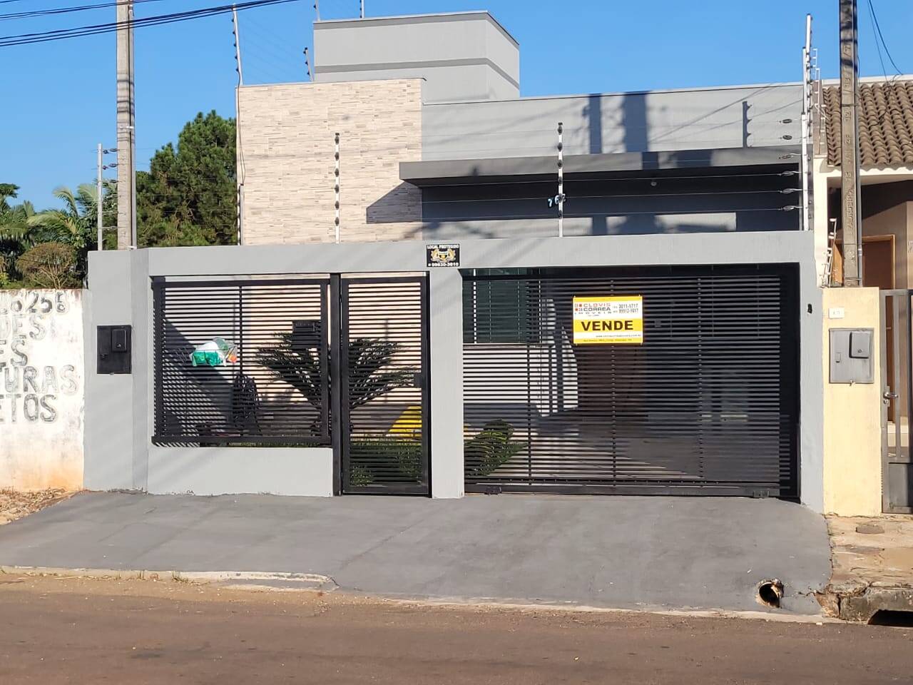 #1127 - Casa para Venda em Arapongas - PR