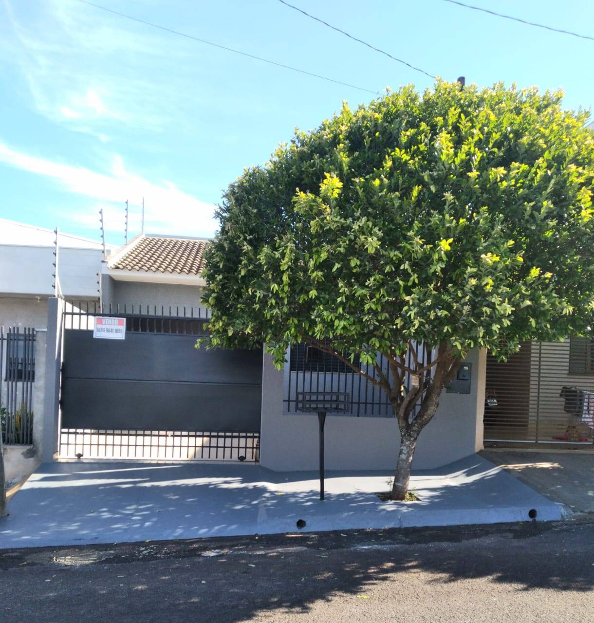 #1528 - Casa para Venda em Arapongas - PR