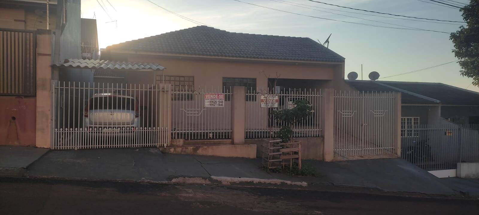 #1545 - Casa para Venda em Arapongas - PR
