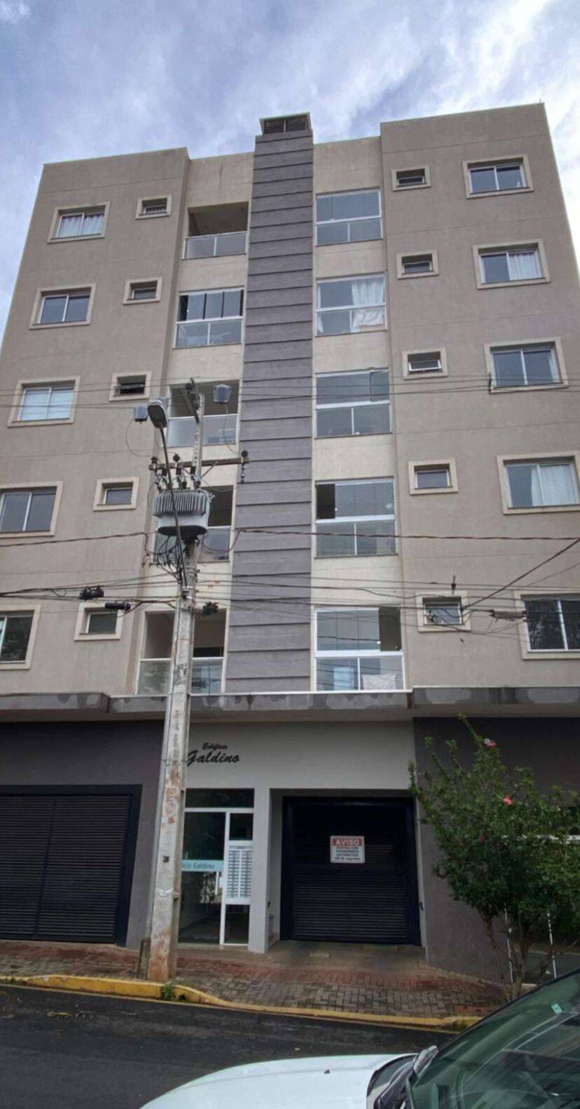 #1566 - Apartamento para Venda em Apucarana - PR