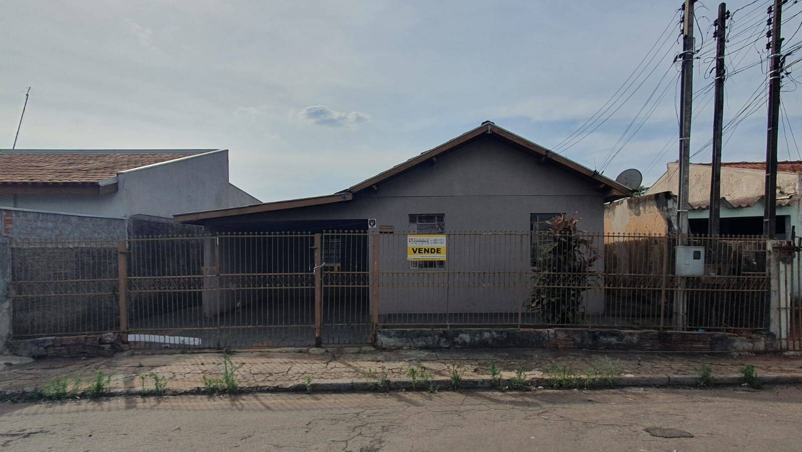 #1591 - Casa para Venda em Arapongas - PR