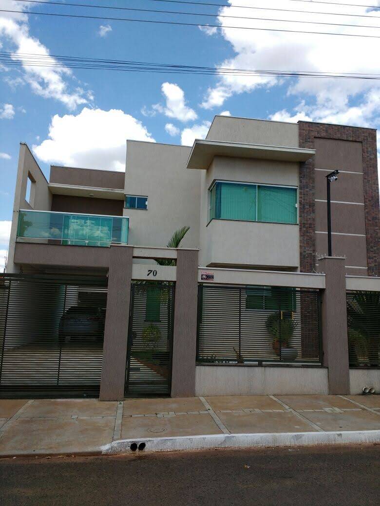 #1600 - Apartamento para Venda em Arapongas - PR