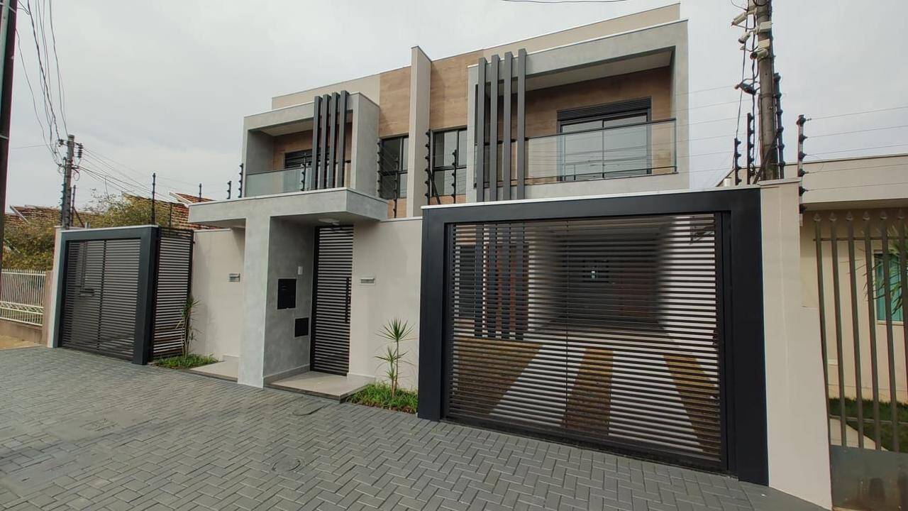 #1607 - Casa para Venda em Arapongas - PR