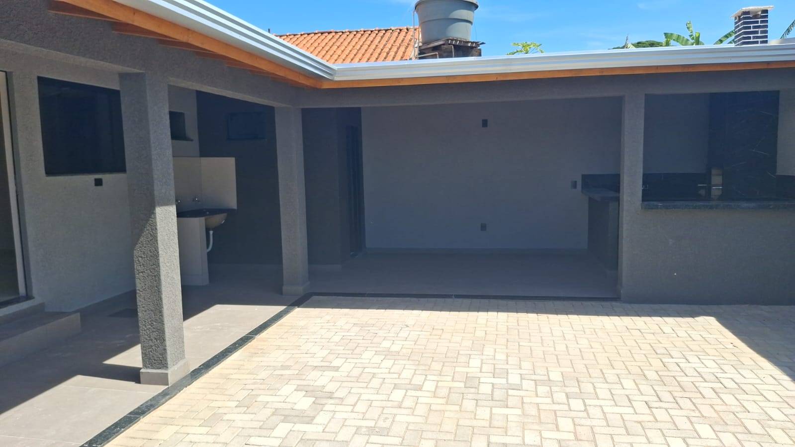 #1649 - Casa para Venda em Arapongas - PR