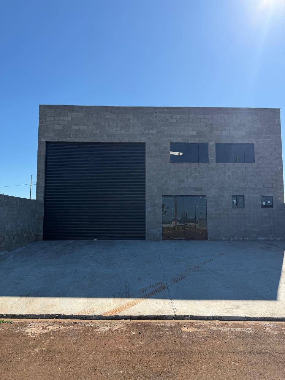 #1651 - Sala para Venda em Arapongas - PR