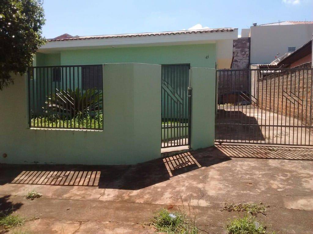 #1562 - Casa para Venda em Arapongas - PR