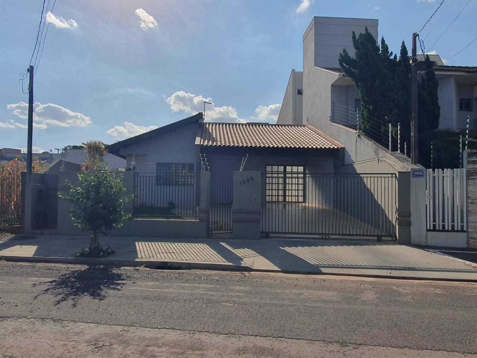 #1665 - Casa para Venda em Arapongas - PR