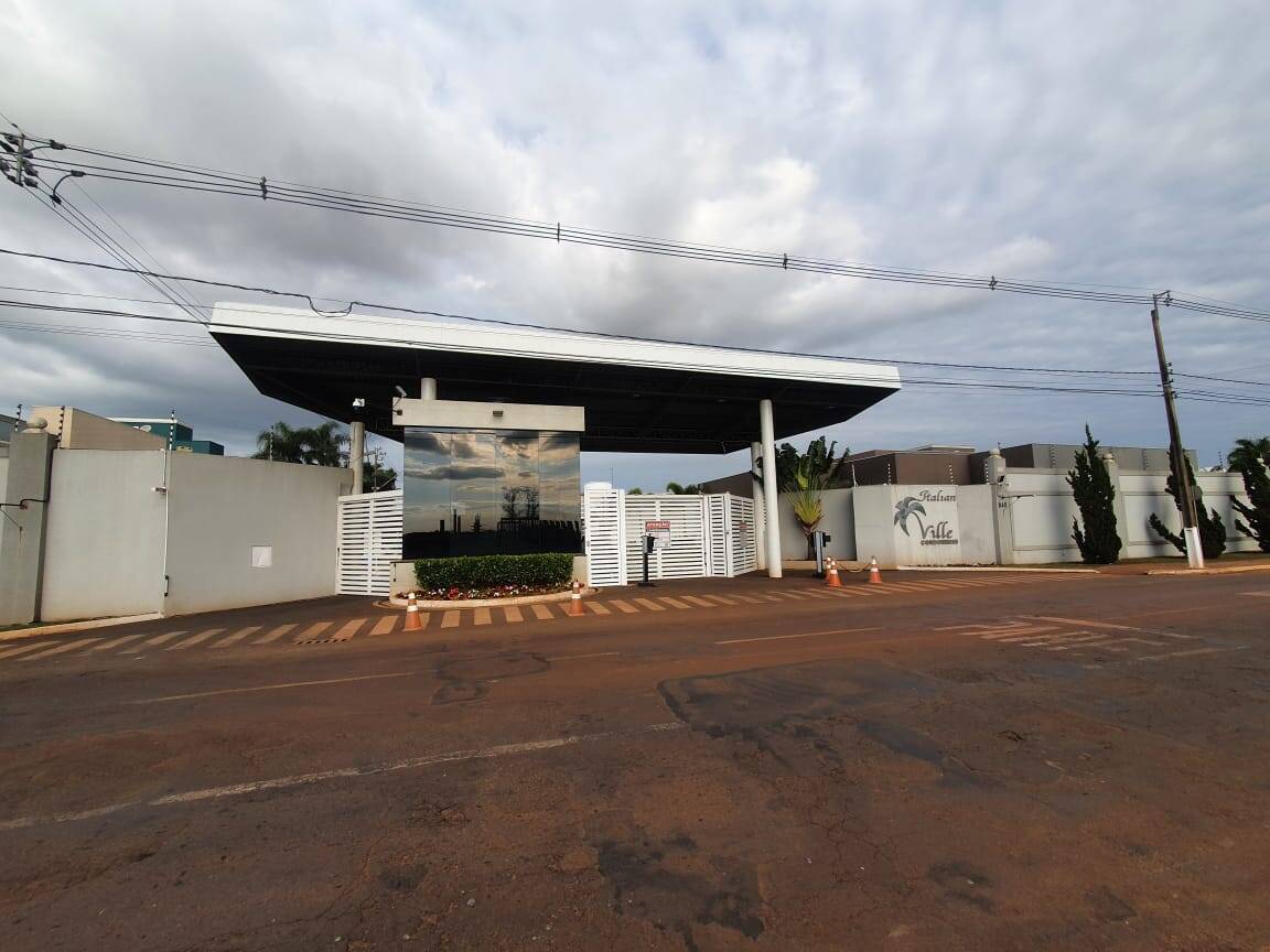 #491 - Terreno em condomínio para Venda em Arapongas - PR