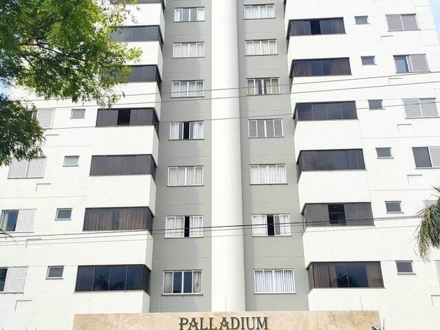 Apartamento para Venda em Arapongas - 2