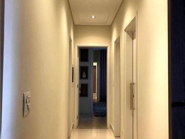 #148 - Apartamento para Venda em Arapongas - PR