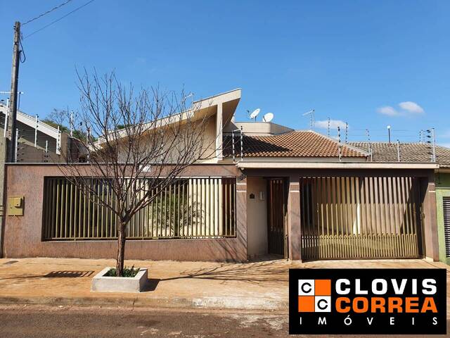 #302 - Casa para Venda em Arapongas - PR