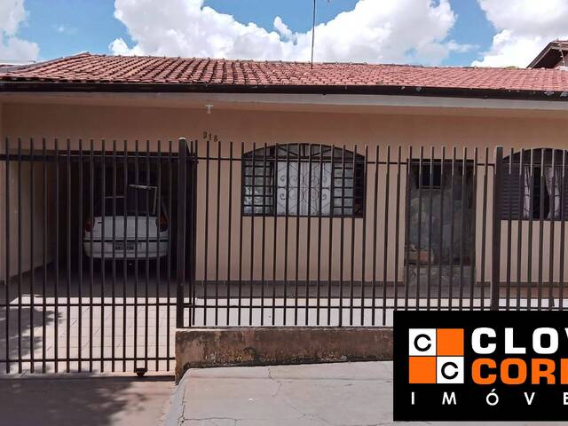 #860 - Casa para Venda em Arapongas - PR