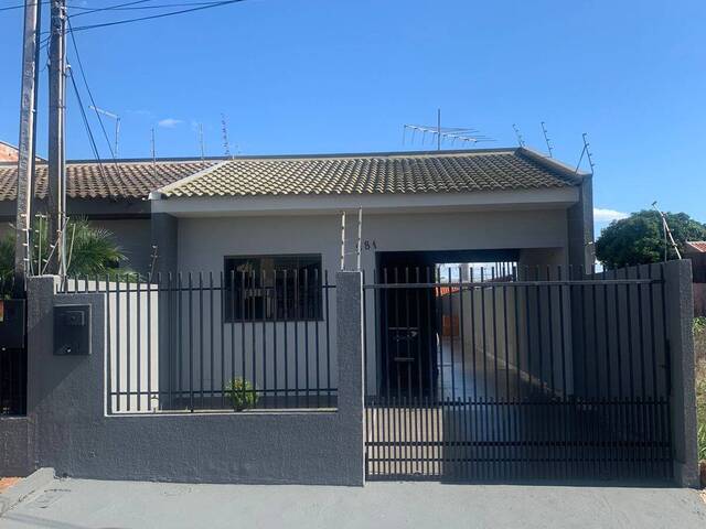 #880 - Casa para Venda em Arapongas - PR - 1