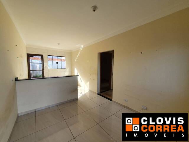 #960 - Casa para Venda em Arapongas - PR